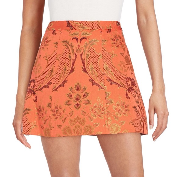 Alice + Olivia Dresses & Skirts - Alice + Olivia Loran Structured Lantern Skirt
